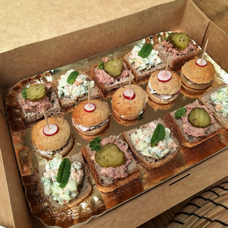 Canapés "sans blé | sans lactose"- 15 pièces