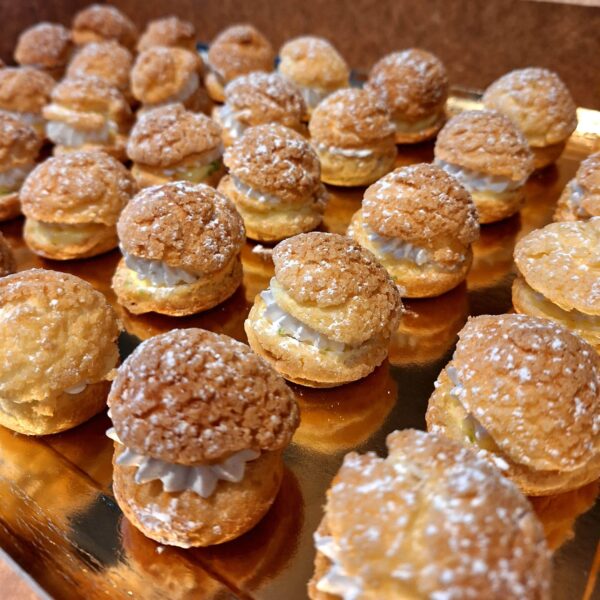 Mini choux vanille chantilly – Image 2