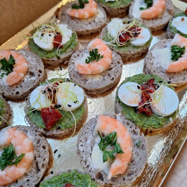 Canapés "sans blé"- 20 pièces – Image 2